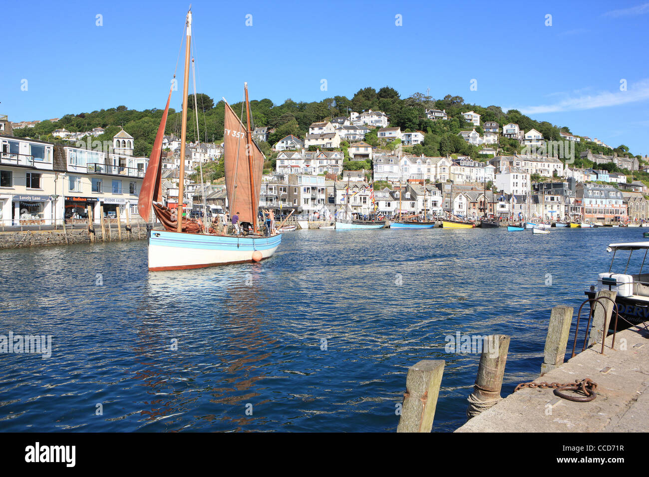 Cornish lugger hi-res stock photography and images - Alamy