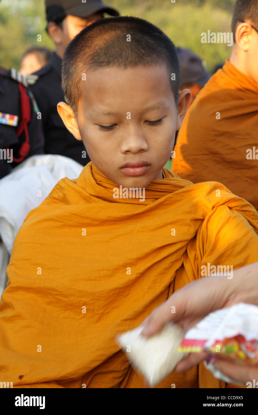 Thai Buddhist monks Stock Photo Alamy
