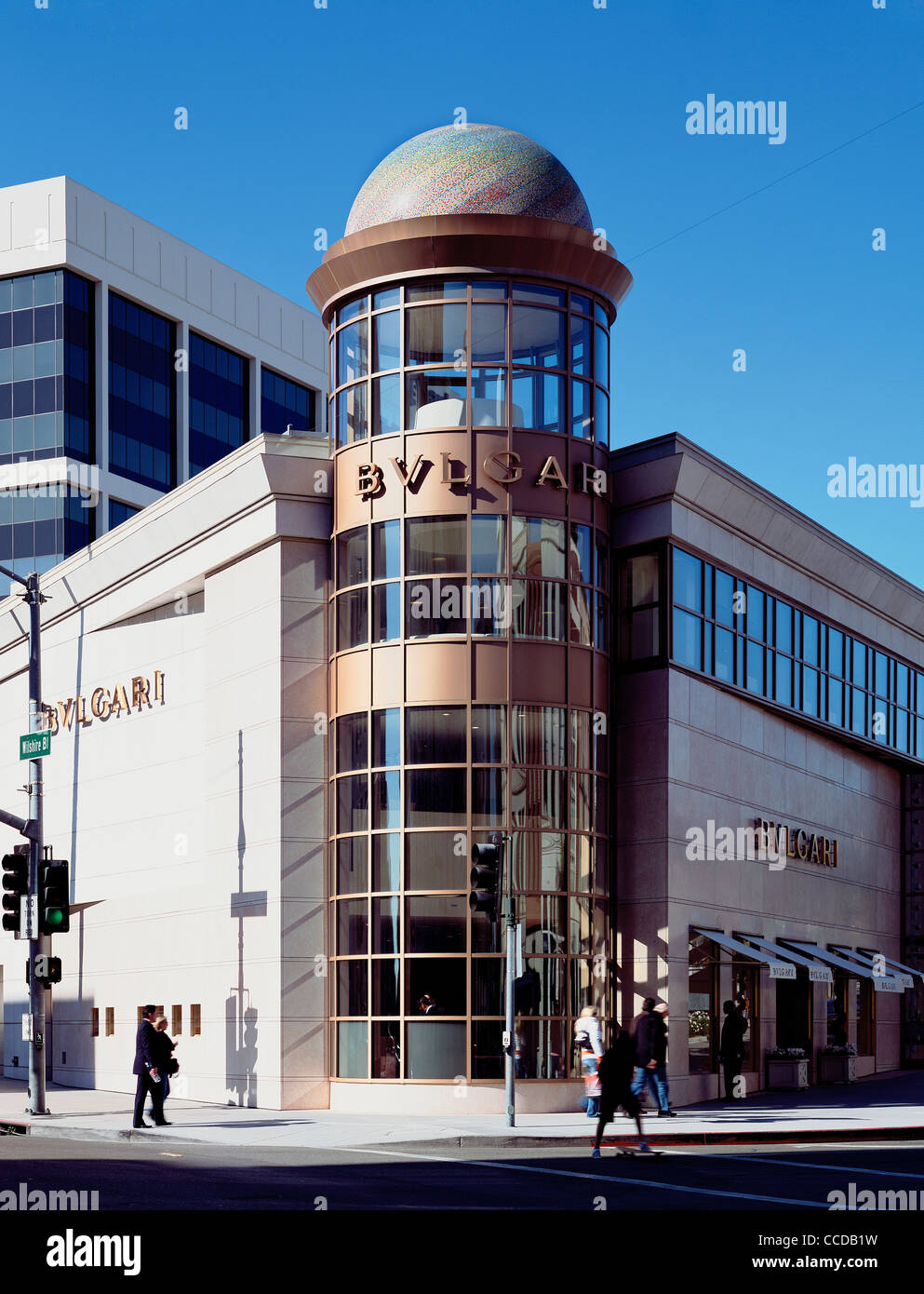 Random Commercial Property Portfolio From Uk, Ireland, Japan, Denmark ,France And United States