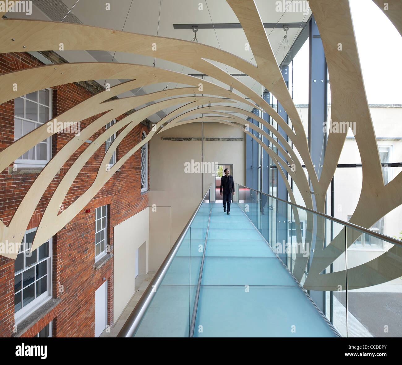 Wiltshire County Council''S New Offices On A Sensitive Historic Site In Salisbury Are A Marriage Of A New, Low Energy, Flexible Stock Photo