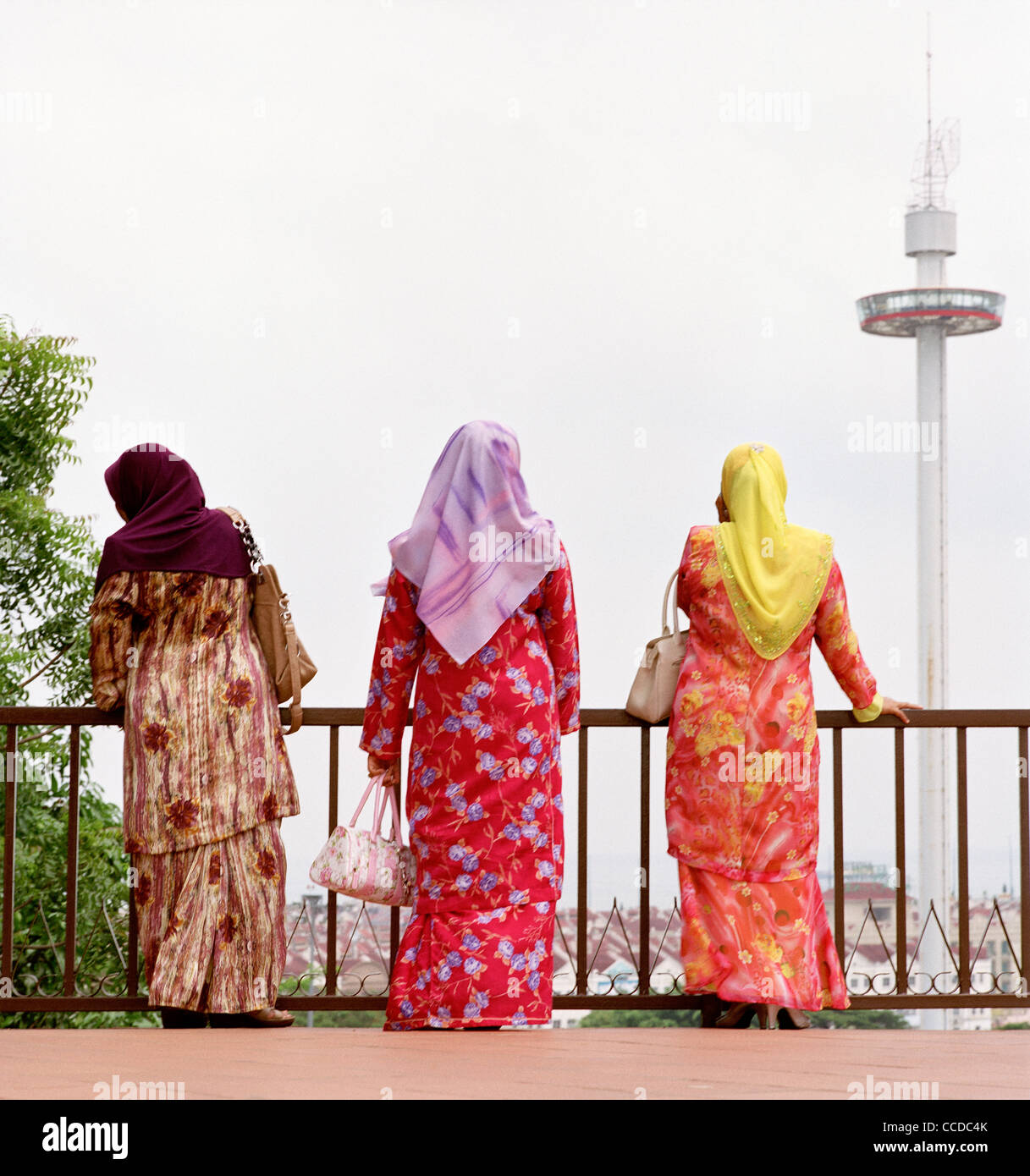 Traditional Conservatve Islamic Muslim Women On Saint Paul S Hill In Malacca Melaka In Malaysia In Far East Southeast Asia Islam Lifestyle Woman Stock Photo Alamy