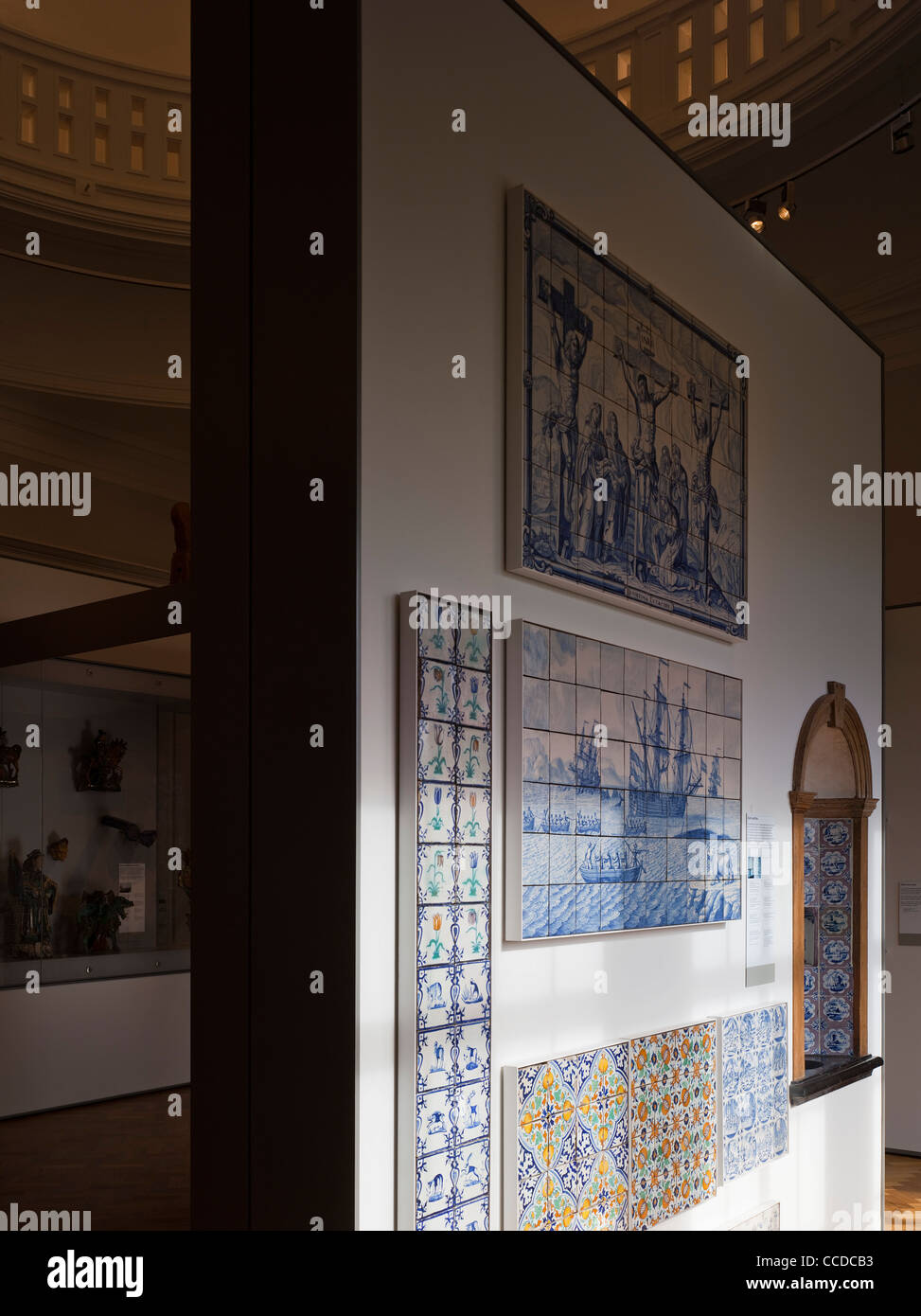 ceramics gallery phase one at the v&a london designed by stanton