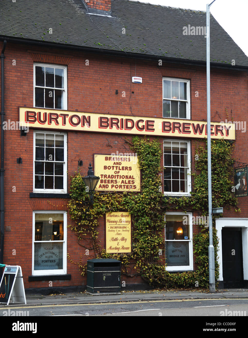 The façade of the Burton Bridge Inn, home of the Burton Bridge Brewery