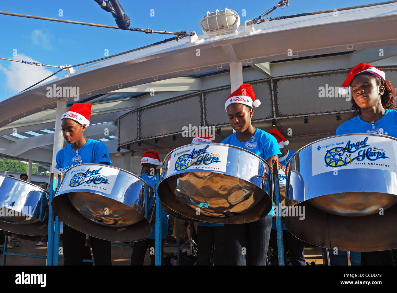 Angel Harps steel orchestra onboard the Braemar cruise ship, St. George’s, Grenada, Caribbean, West Indies. Stock Photo