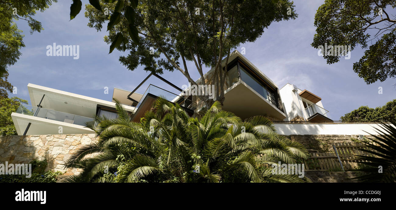 2019 year - River House by MCK Architects 2019 year