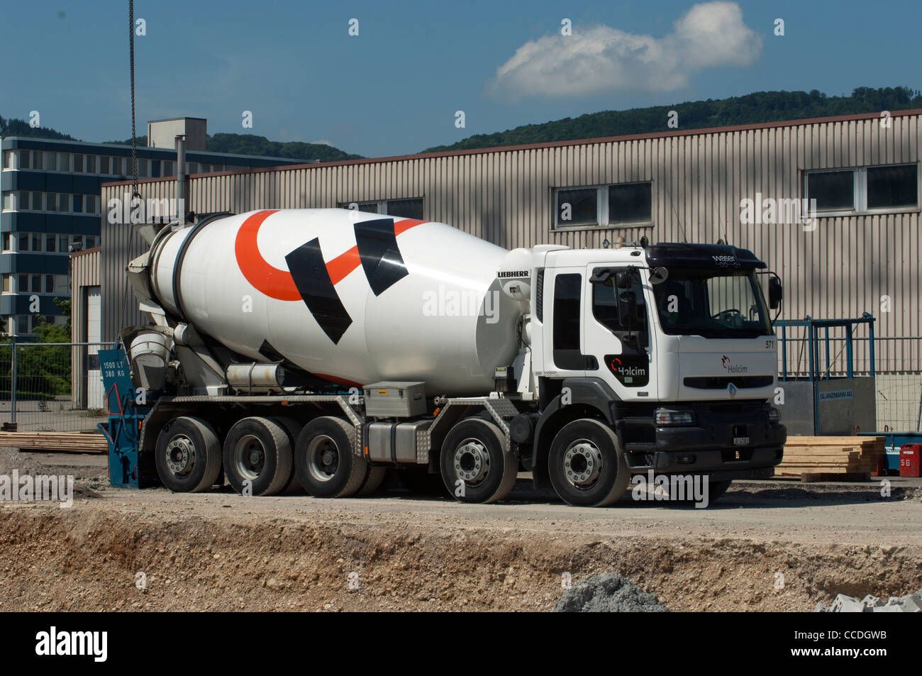 Beton truck hi-res stock photography and images - Alamy