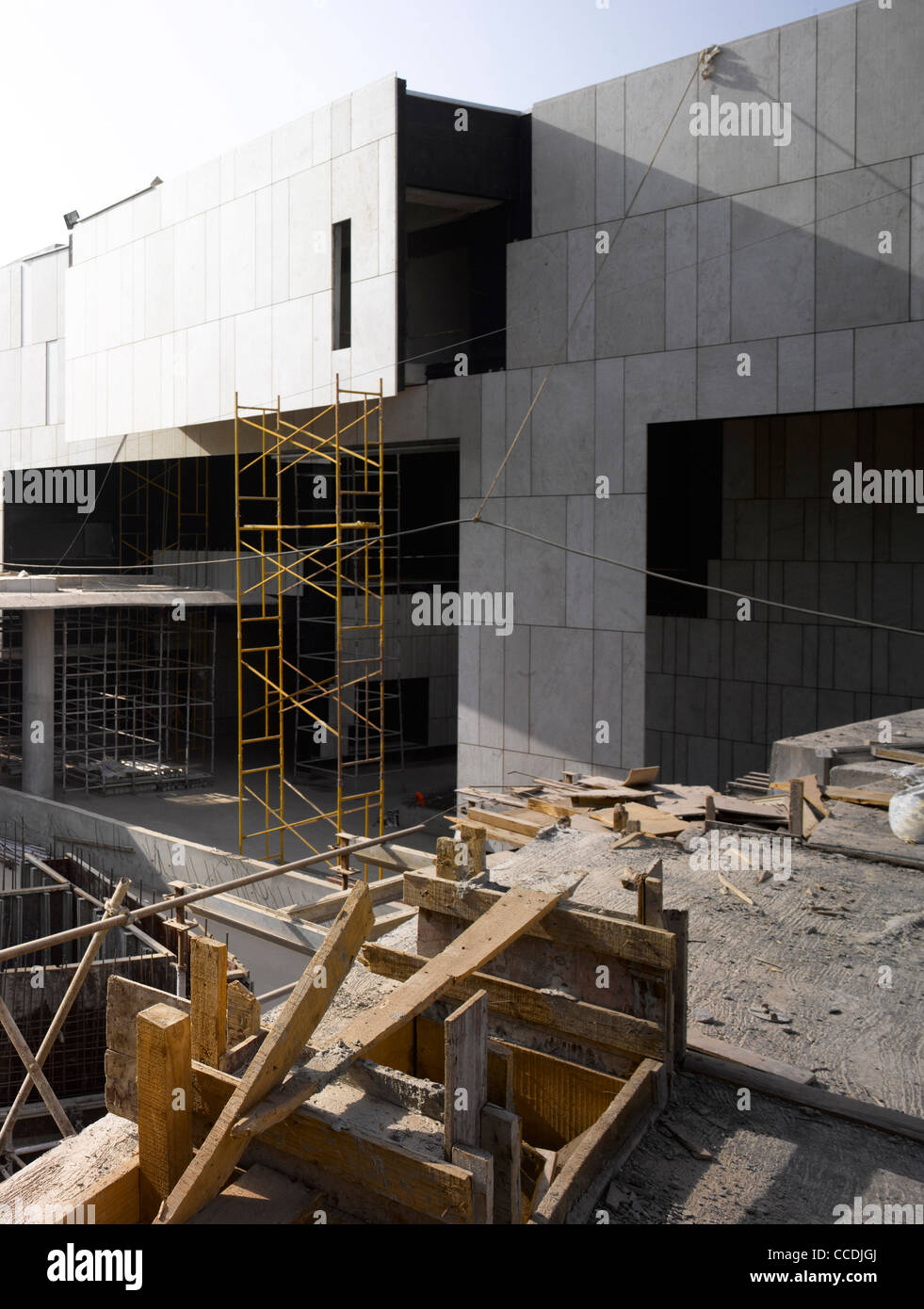 TATA CORPORATE COMPLEX IN CONSTRUCTION, MUMBAI, INDIA, TOD WILLIAMS AND BILLIE TSIEN, 2010 Stock Photo