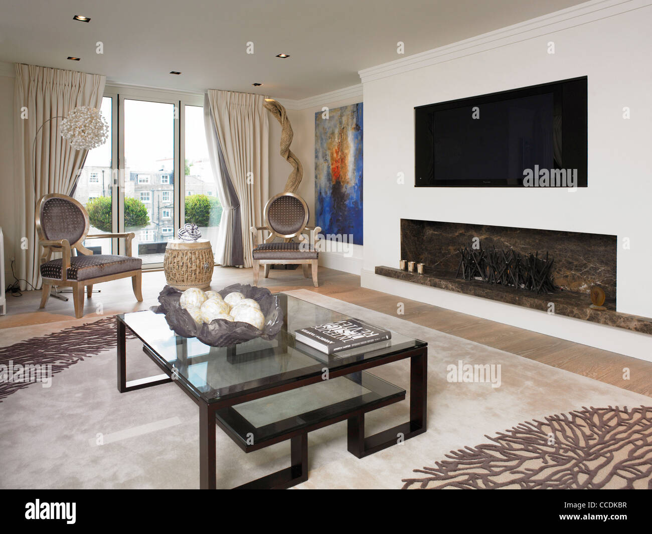 33 Luxury Penthouses with Major Opulence - Architectural Digest - Penthouse Apartment Living With Private Nightclub