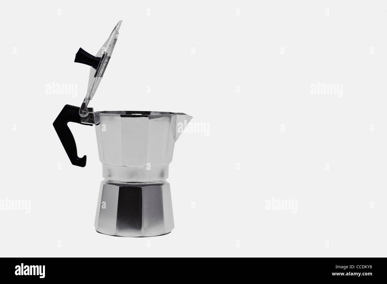 Detailansicht einer einfachen Kaffeemaschine, Perkolator | Detail photo of  a simple coffee maker, percolator Stock Photo - Alamy