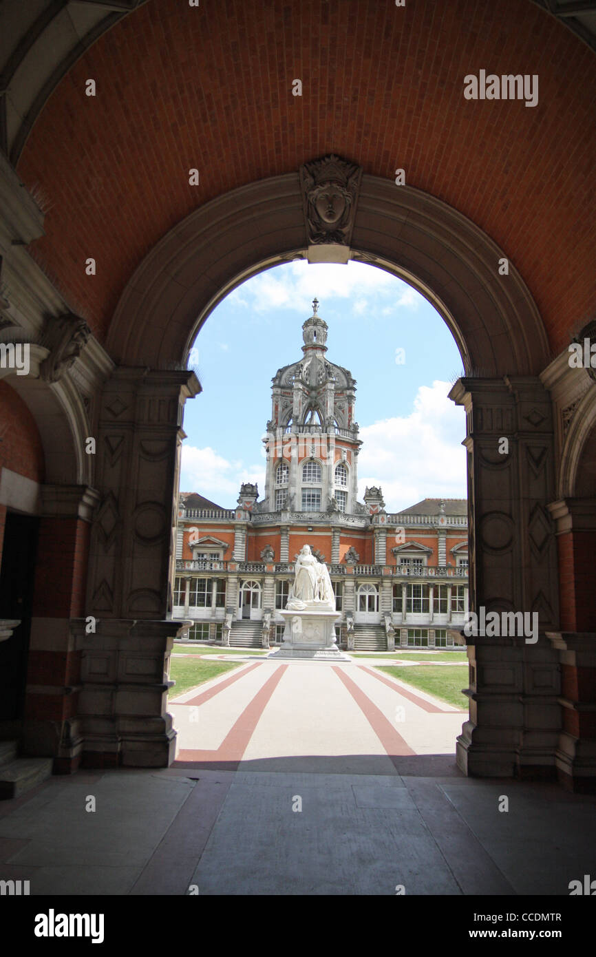 Founders Building Archway at Founder's Building Royal Holloway college Stock Photo - Alamy