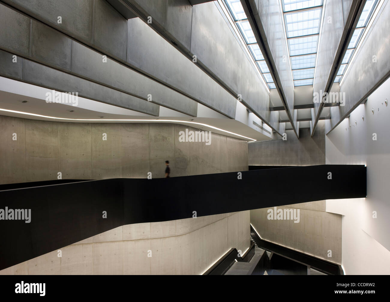 The Lineal Rooftop Lineal roof hi-res stock photography and images - Alamy