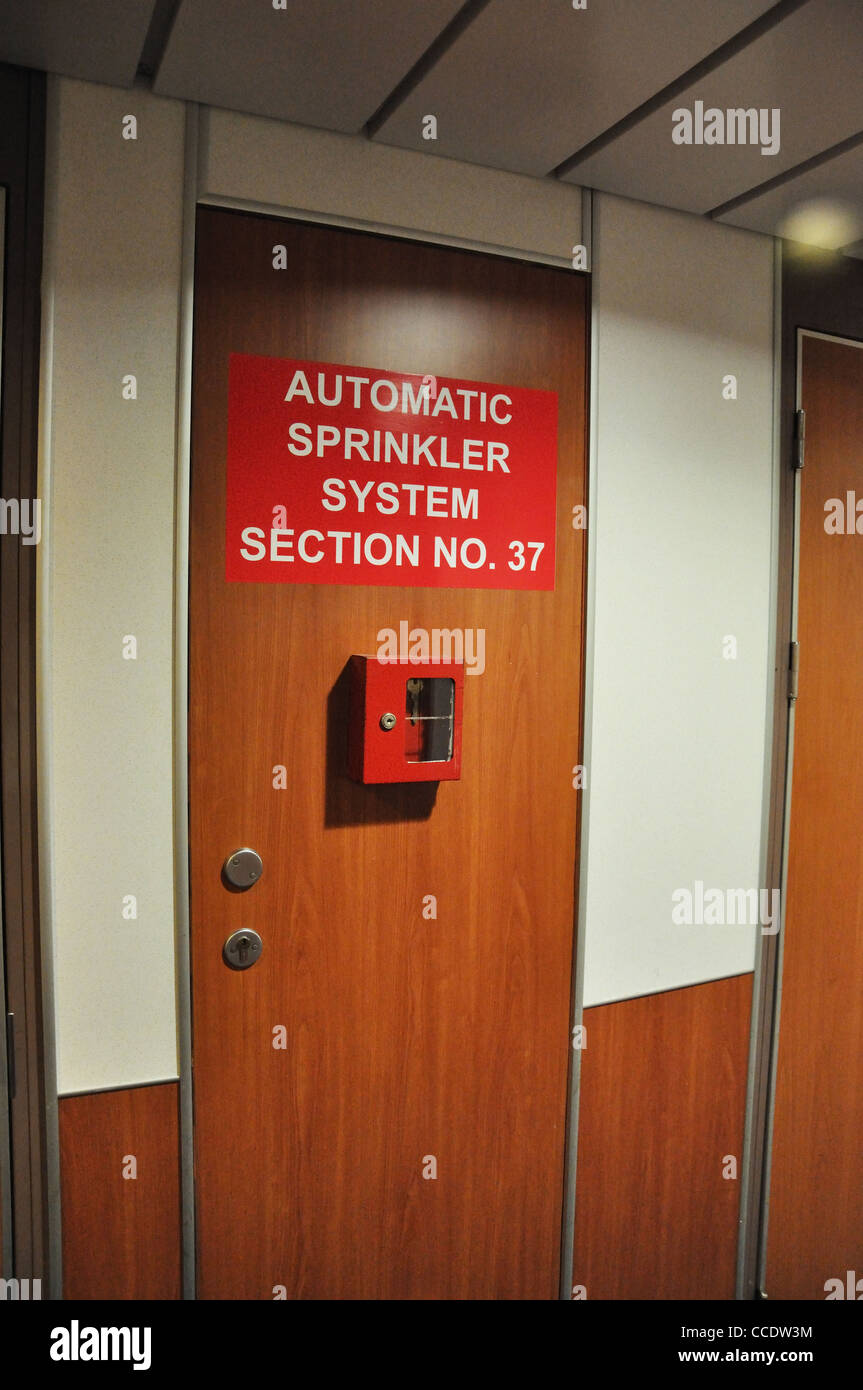Cruise ship sprinkler system fire safety nassau hires stock photography and images Alamy