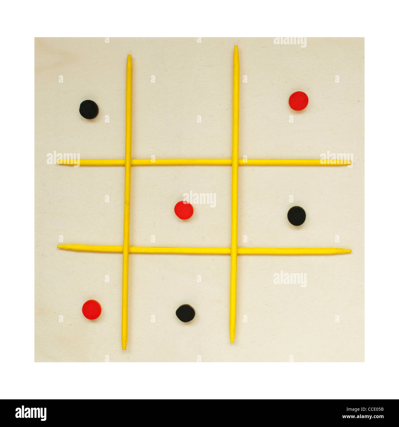 Tic tac toe hi-res stock photography and images - Alamy