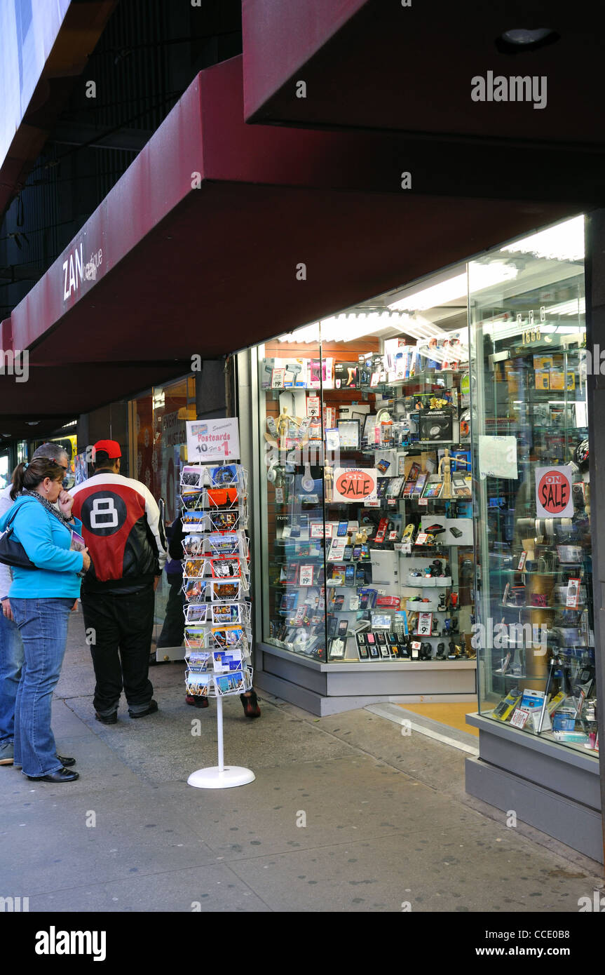 Electronics and souvenir shop, New York City, USA Stock Photo Alamy