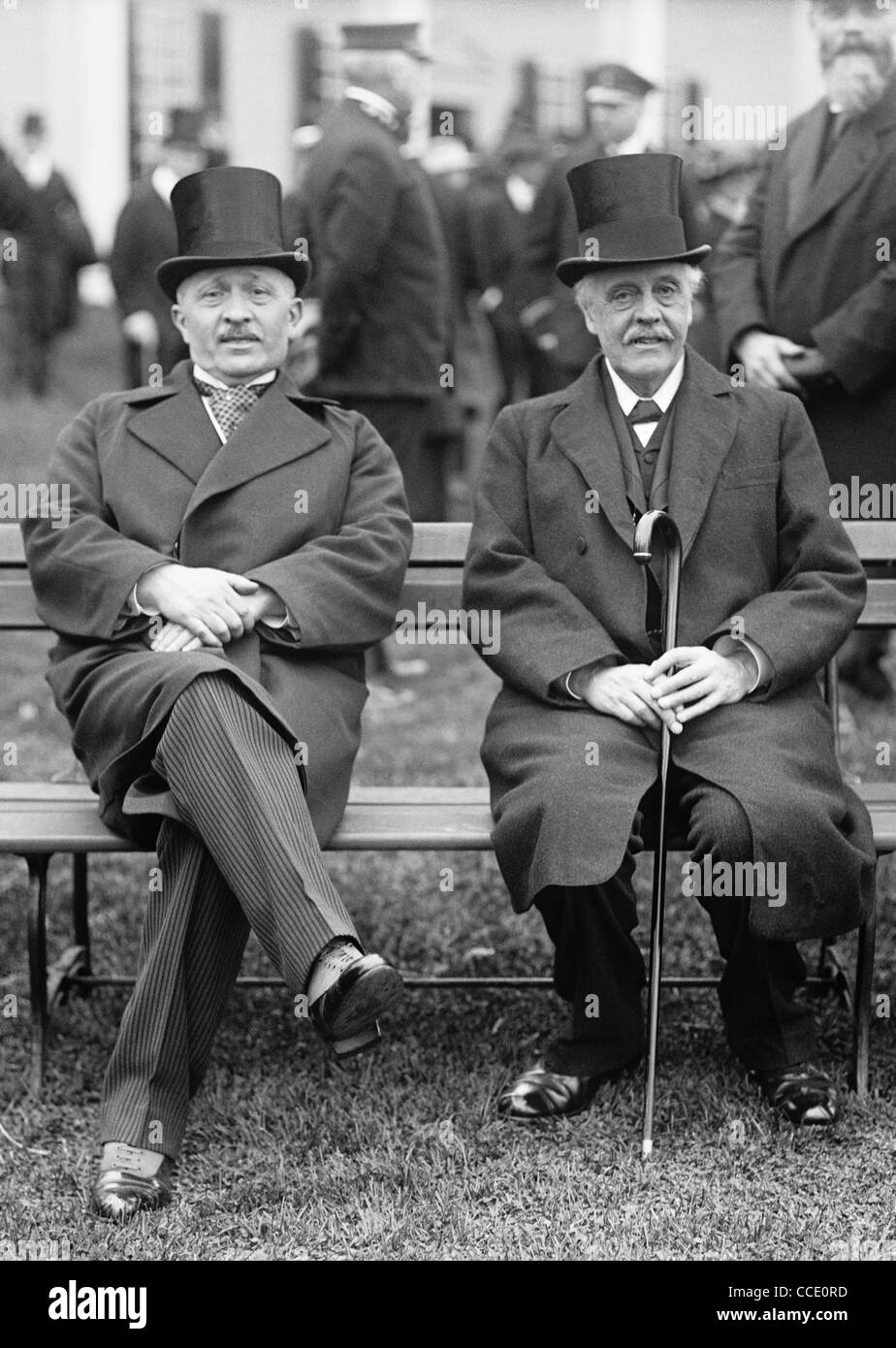 Former French Prime Minister Rene Viviani (left) and former British Prime Minister Arthur James Balfour (1st Earl of Balfour) sitting together during a summit in Washington DC in 1917. Stock Photo