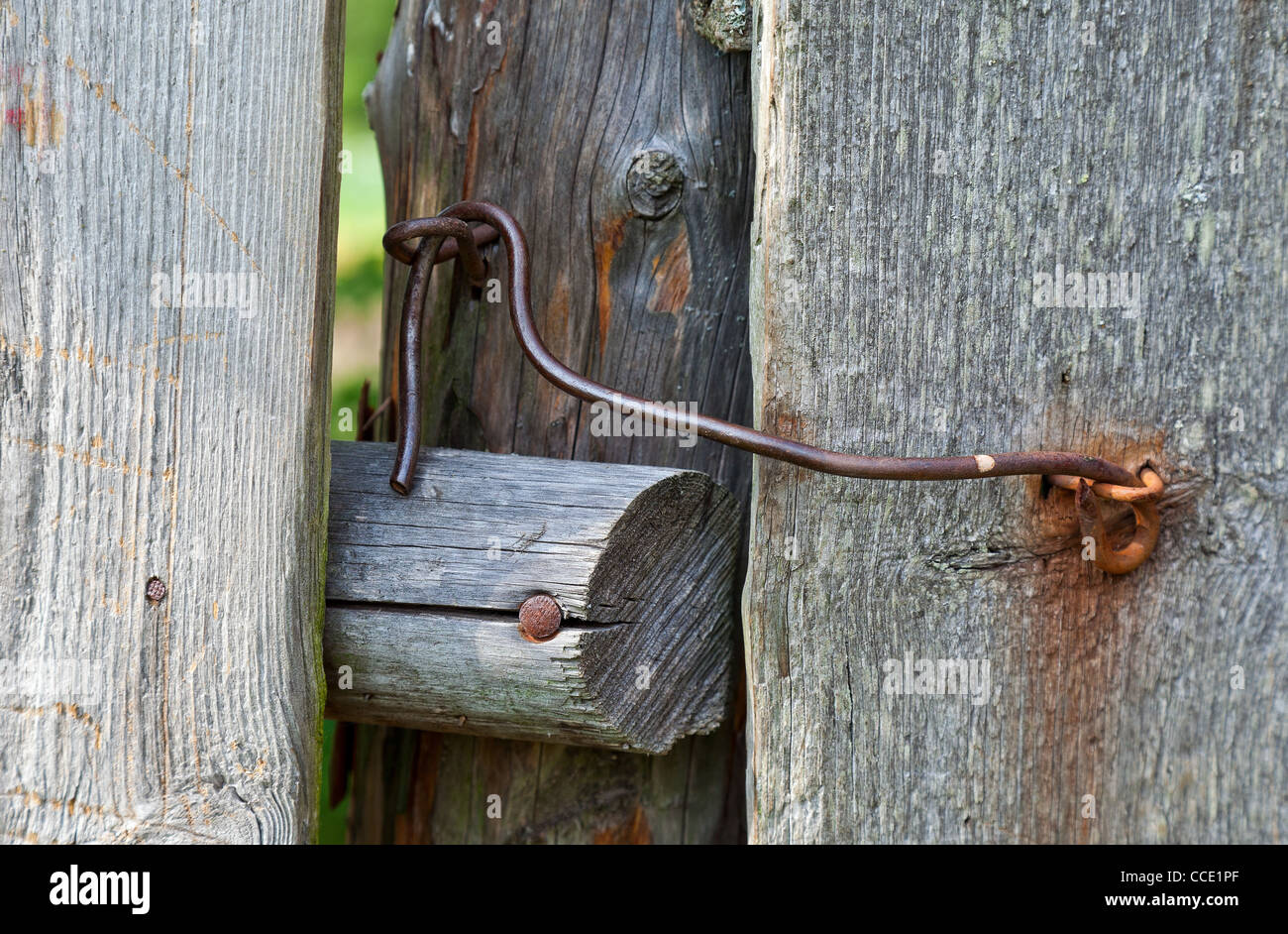 Rusty Locke's Old rusty lock Stock Photo - Alamy