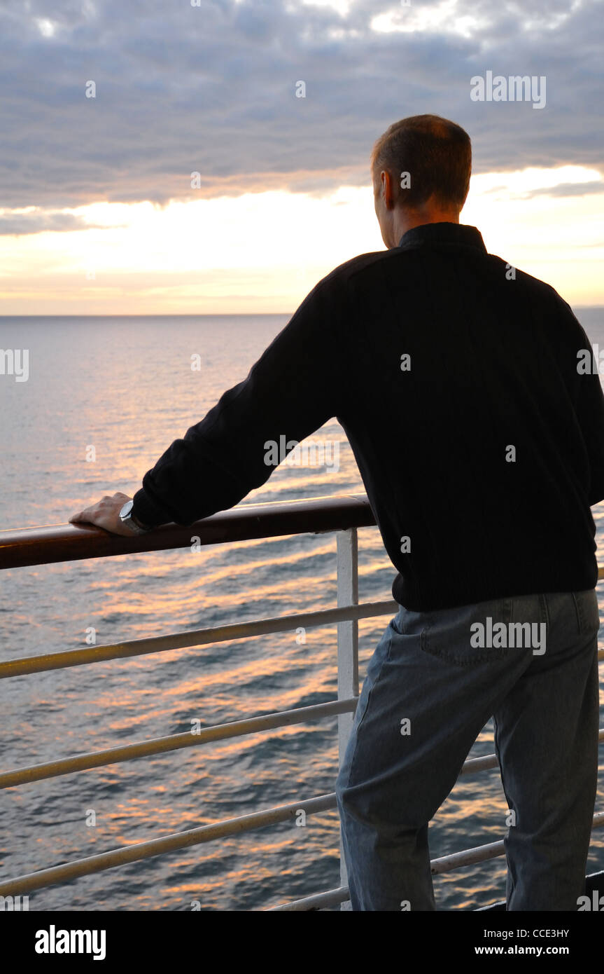 Cruise ship sunset Stock Photo - Alamy