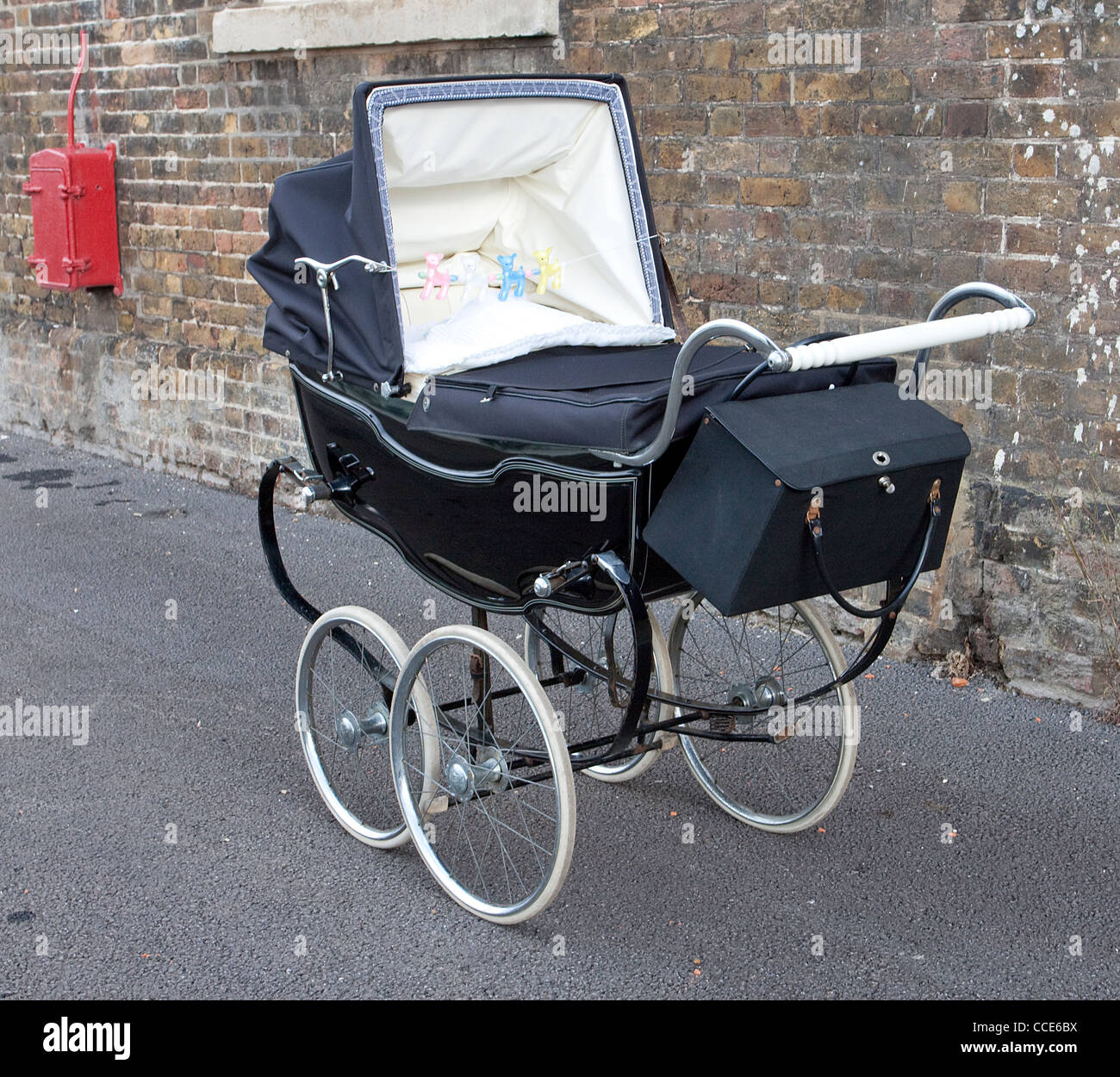 old silver cross pram