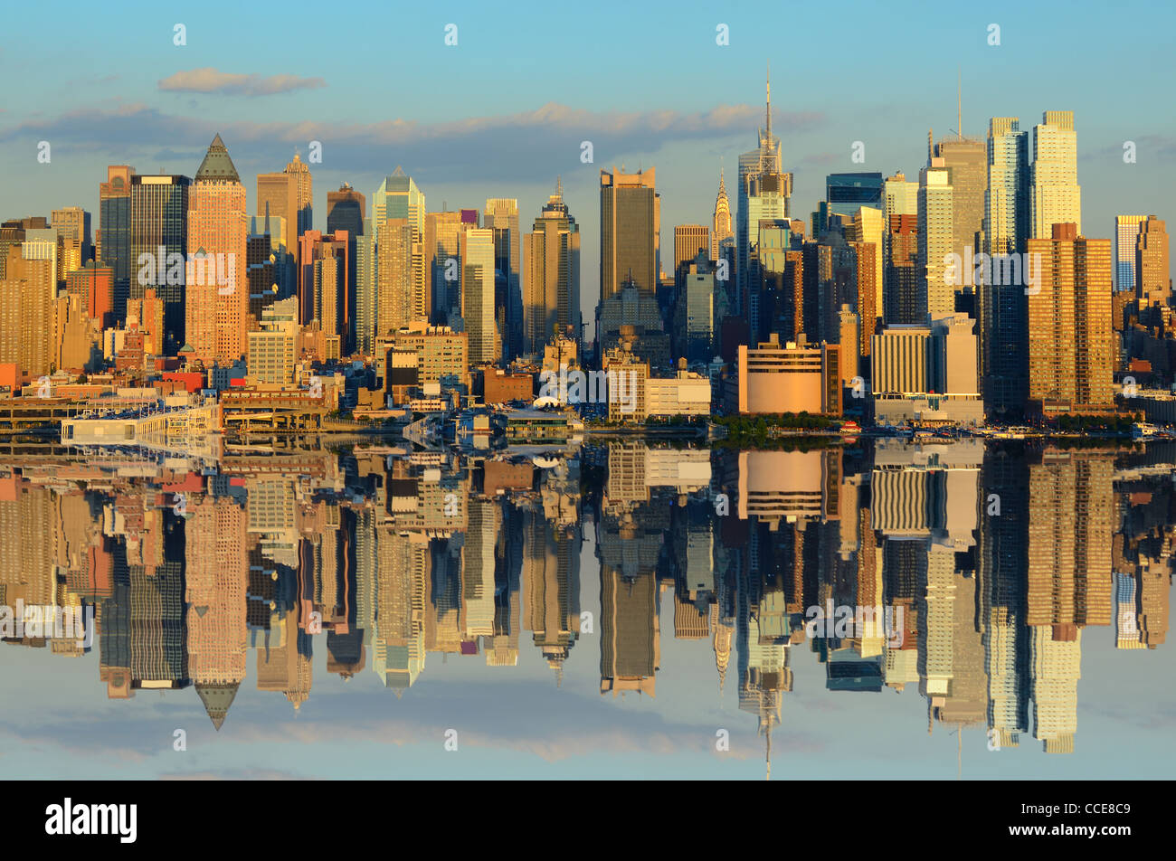 Skyline of New York city from across the Hudson River Stock Photo - Alamy
