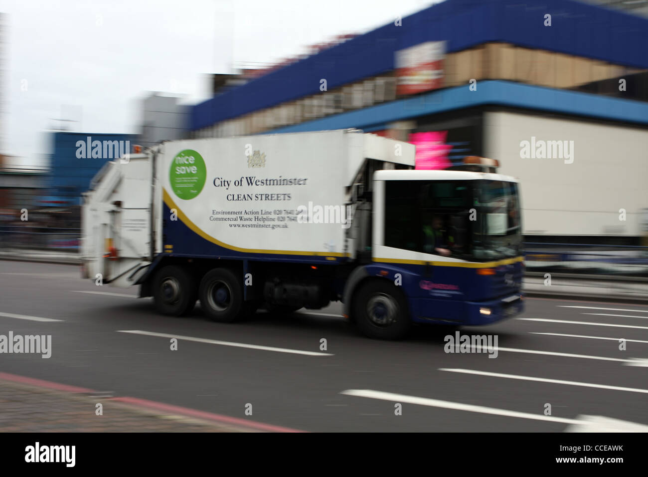 Refuse collection truck westminster hires stock photography and images