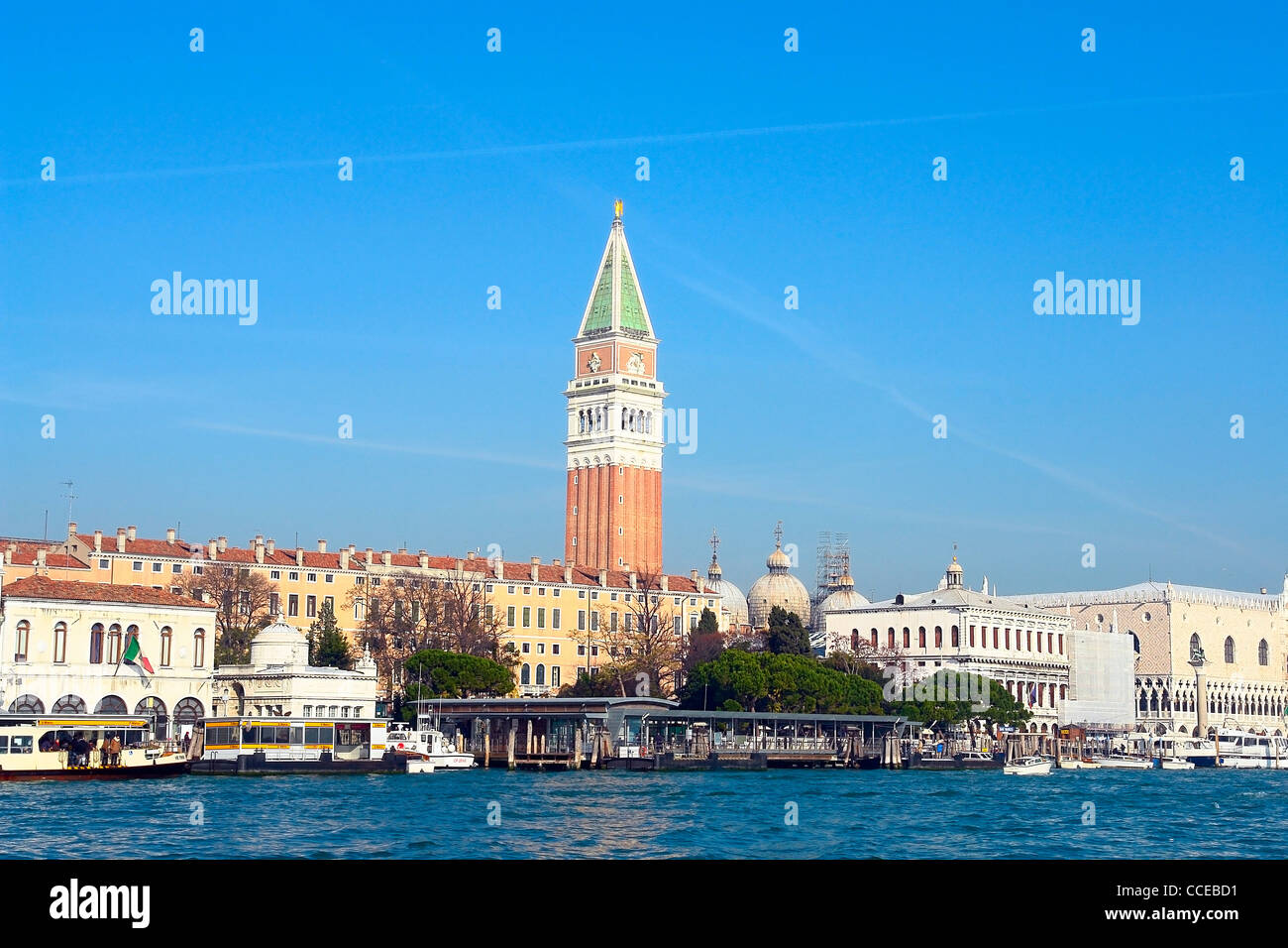 Venice sightseeing hi-res stock photography and images - Alamy