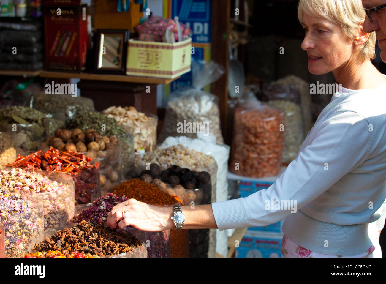 Tourist at the spice bazaar, Dubai Stock Photo