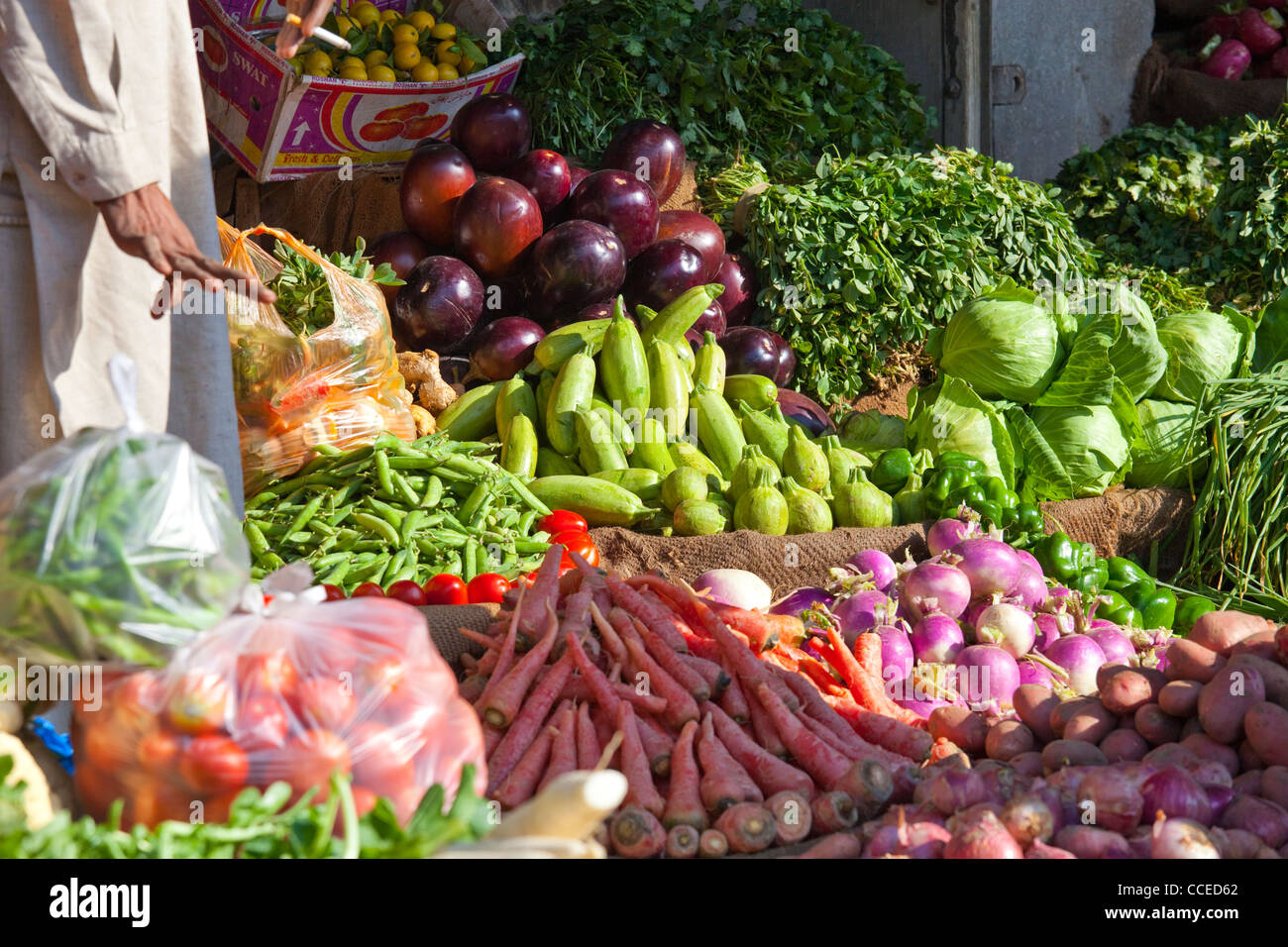 Vegetable market in Islamabad, Punjab Province, Pakistan Stock Photo Alamy