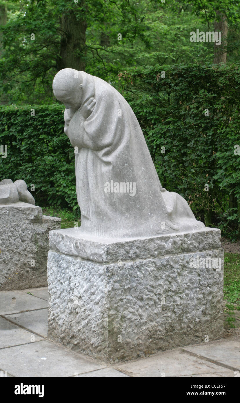 Grieving Parents Kollwitz