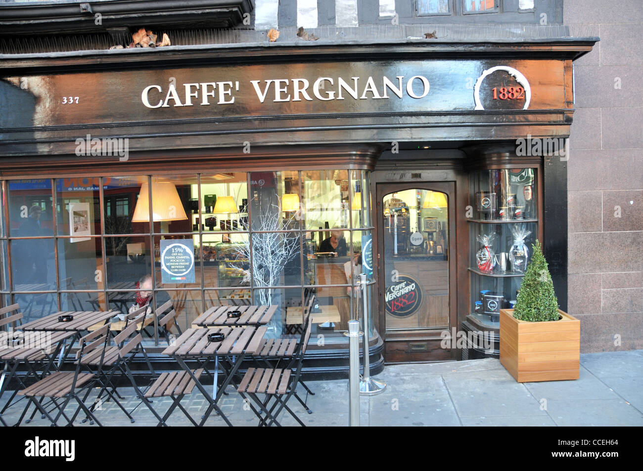 Caffe Vergnano Holborn coffee cafe Italian Espresso Stock Photo - Alamy