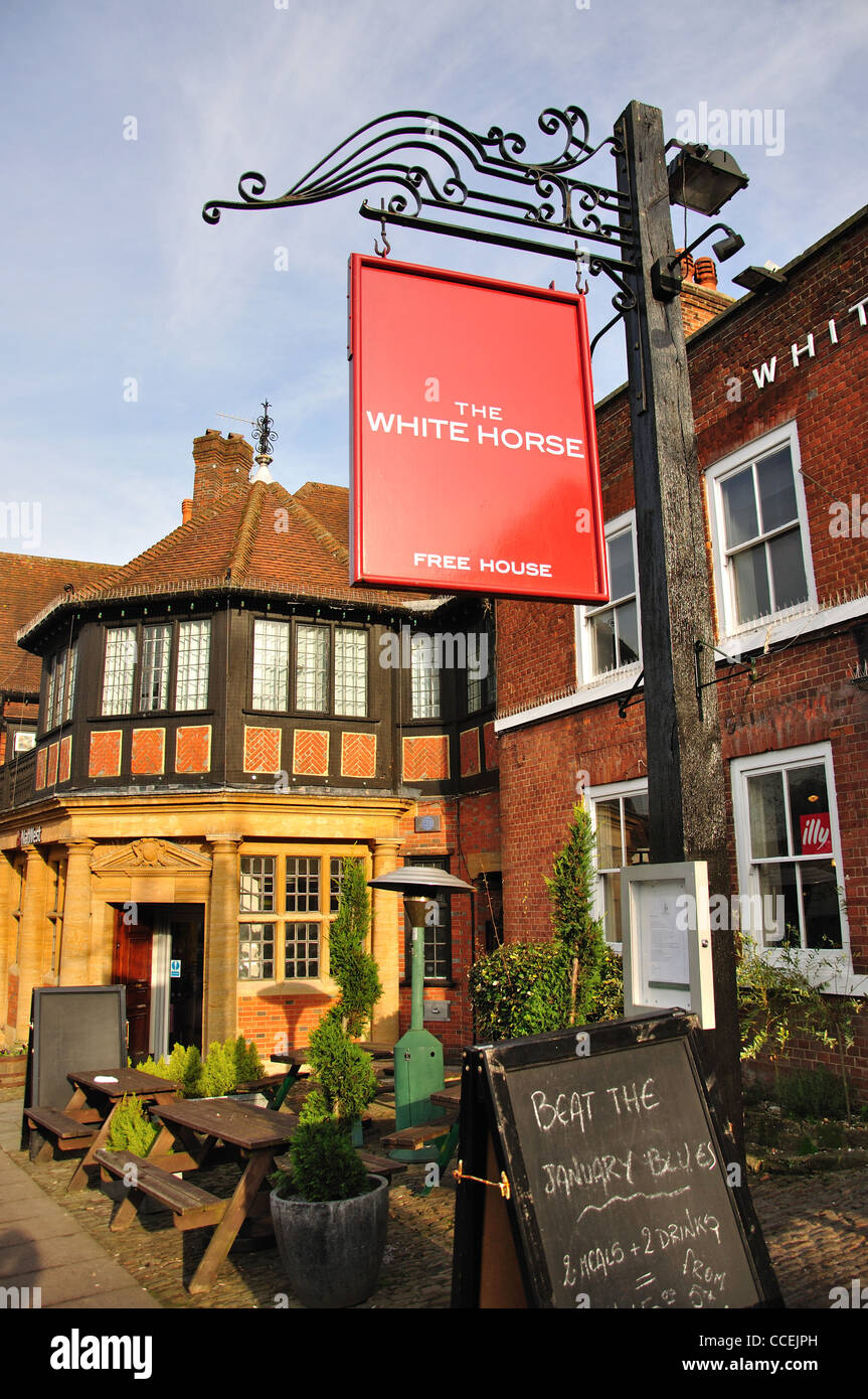 The White Horse Hotel, High Street, Haslemere, Surrey, England, United Kingdom Stock Photo