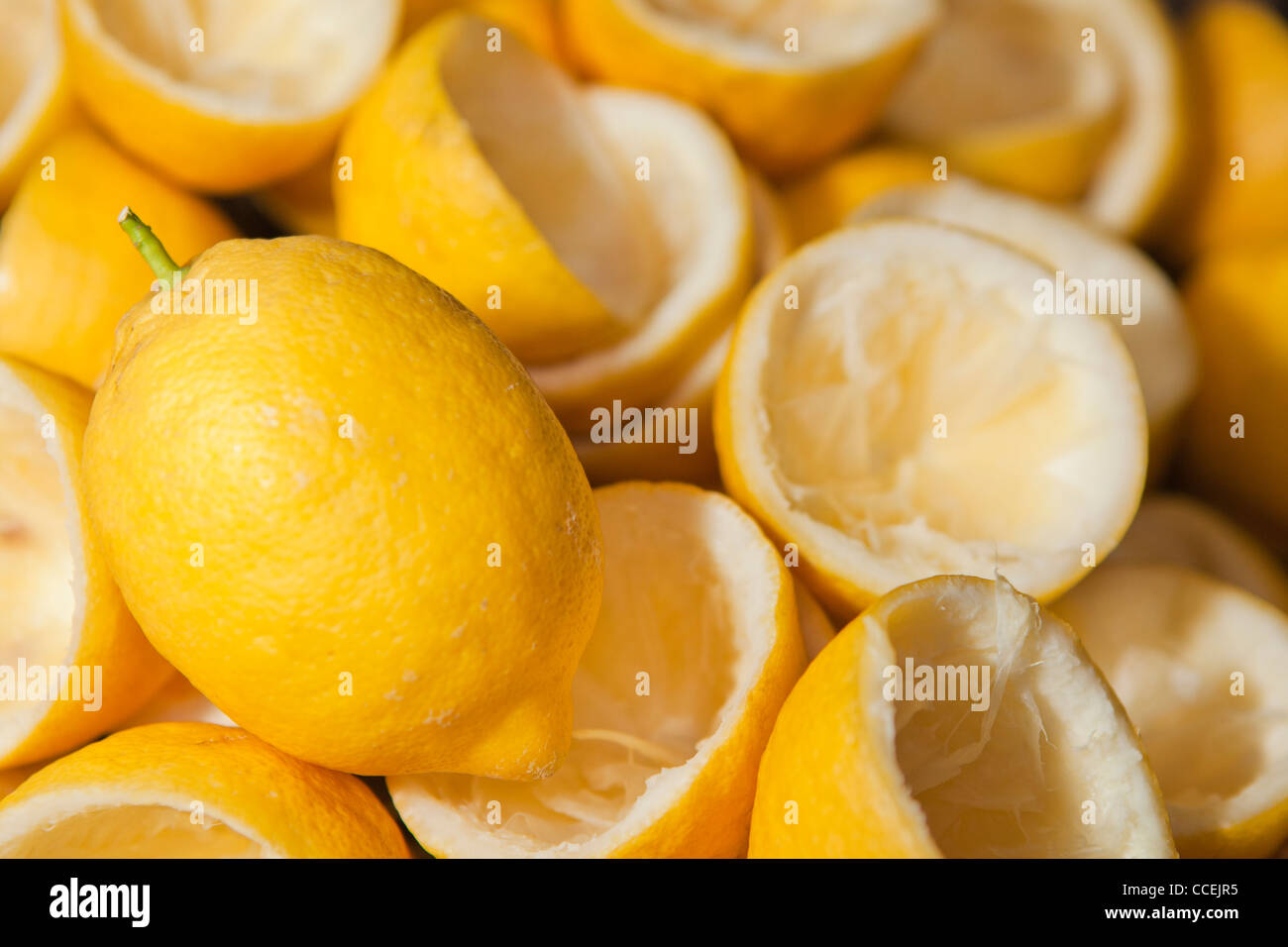 Crushed lemons hires stock photography and images Alamy