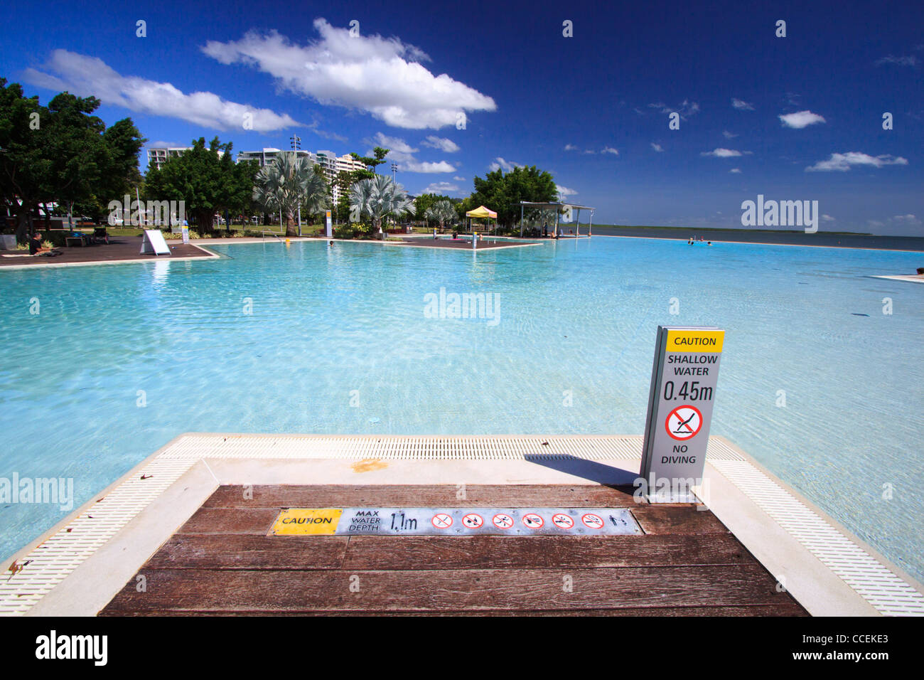 The beautiful Esplanade Lagoon pool in Cairns, far north Queensland ...
