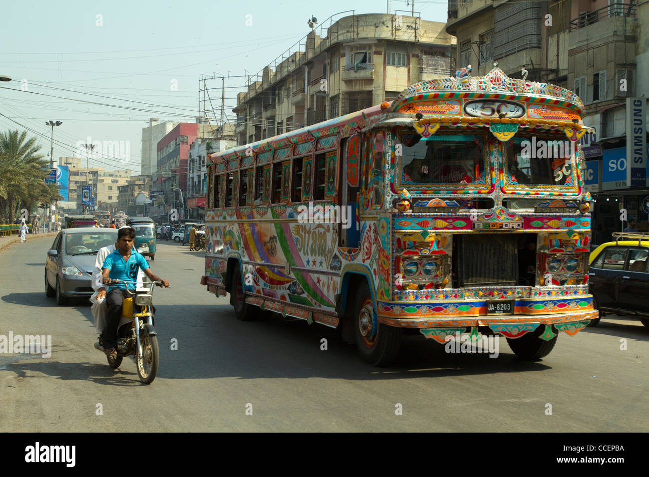Traffic in Karachi streets Pakistan Stock Photo Alamy