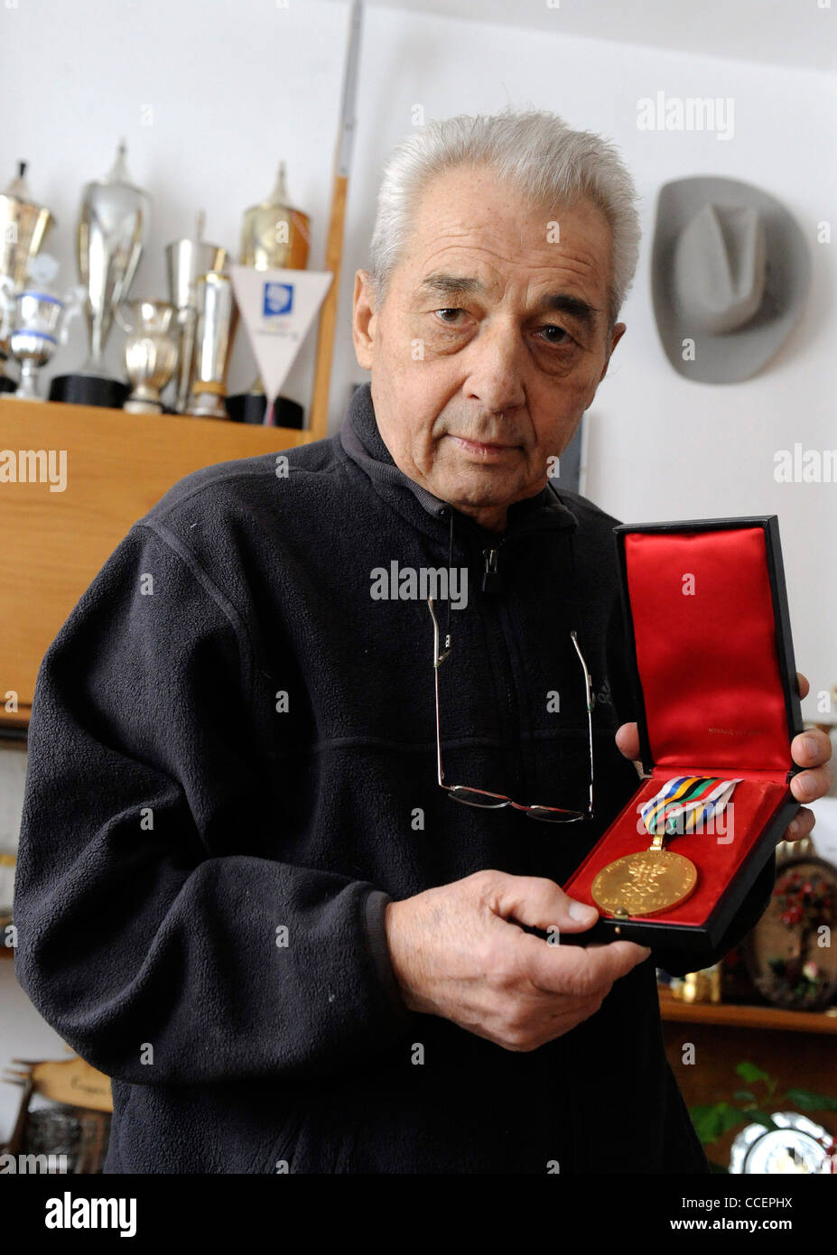 Olympic gold medal medallist hi-res stock photography and images - Alamy