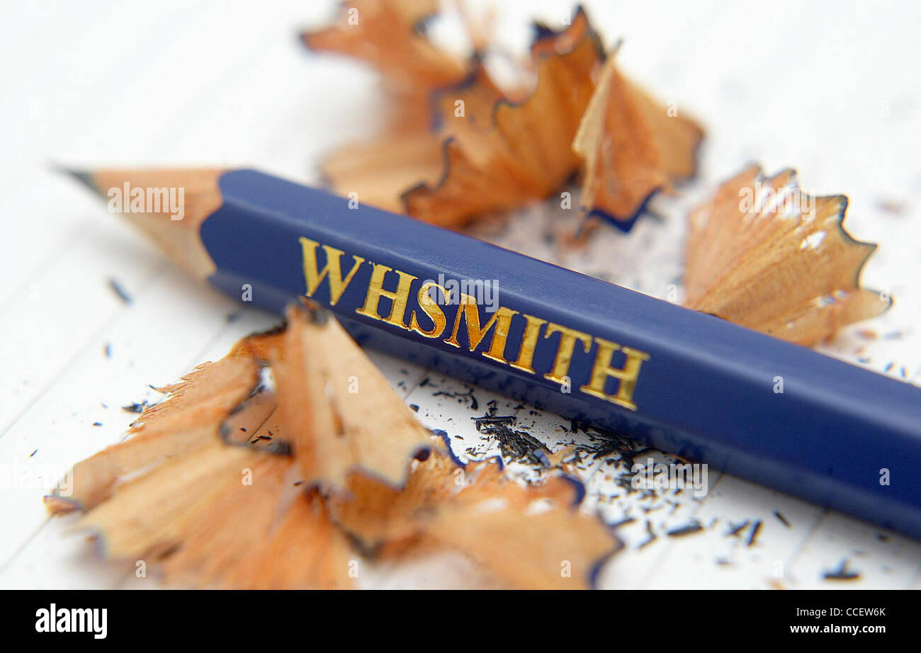 WHSMITH W H Smith stationary store Stock Photo Alamy