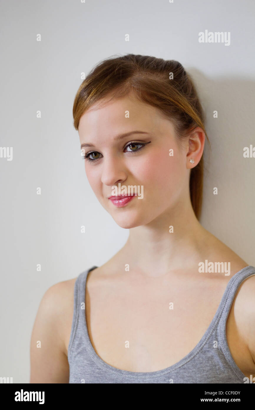Woman tank top hi-res stock photography and images - Alamy