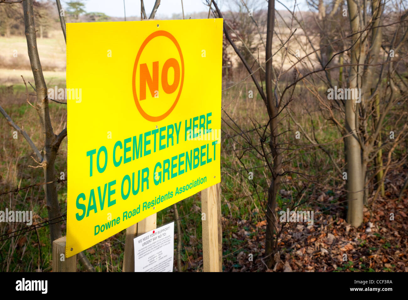 Protest sign, 'No Cemetery Here - Save Our Green Belt'. Downe, Kent, UK Stock Photo