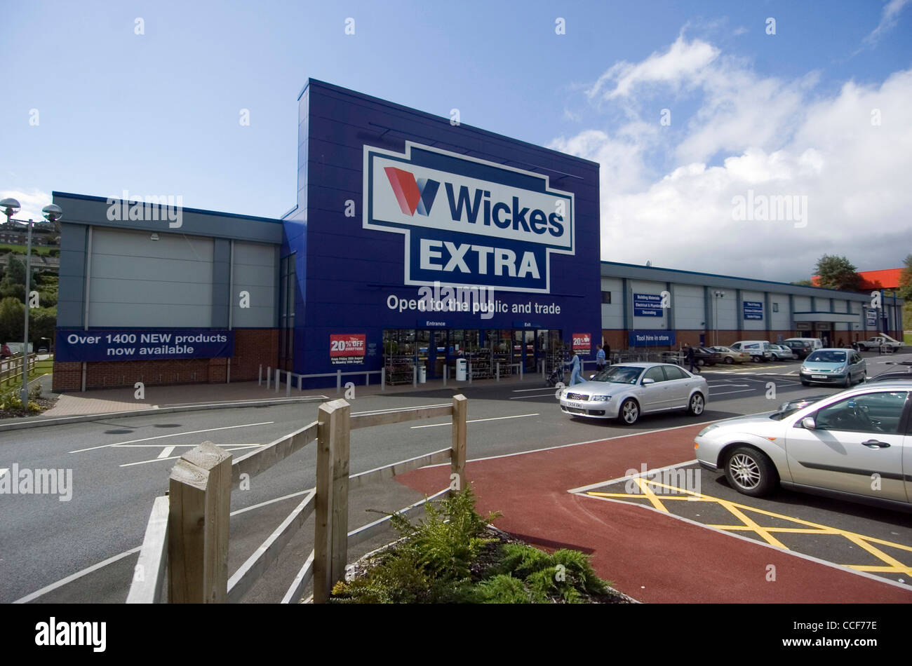 Wickes Extra DIY superstore in Swansea, UK. Stock Photo