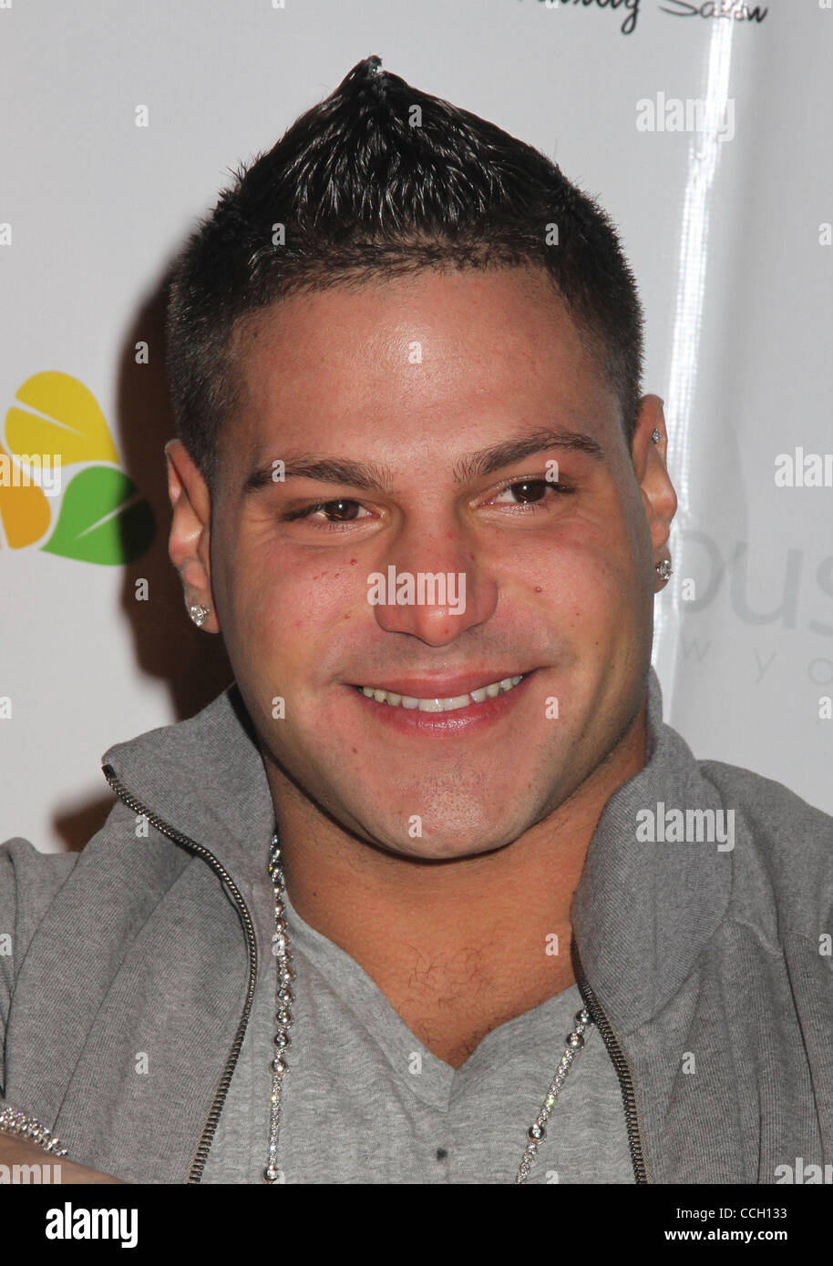 Ronnie Ortiz Magro High Resolution Stock Photography And Images Alamy