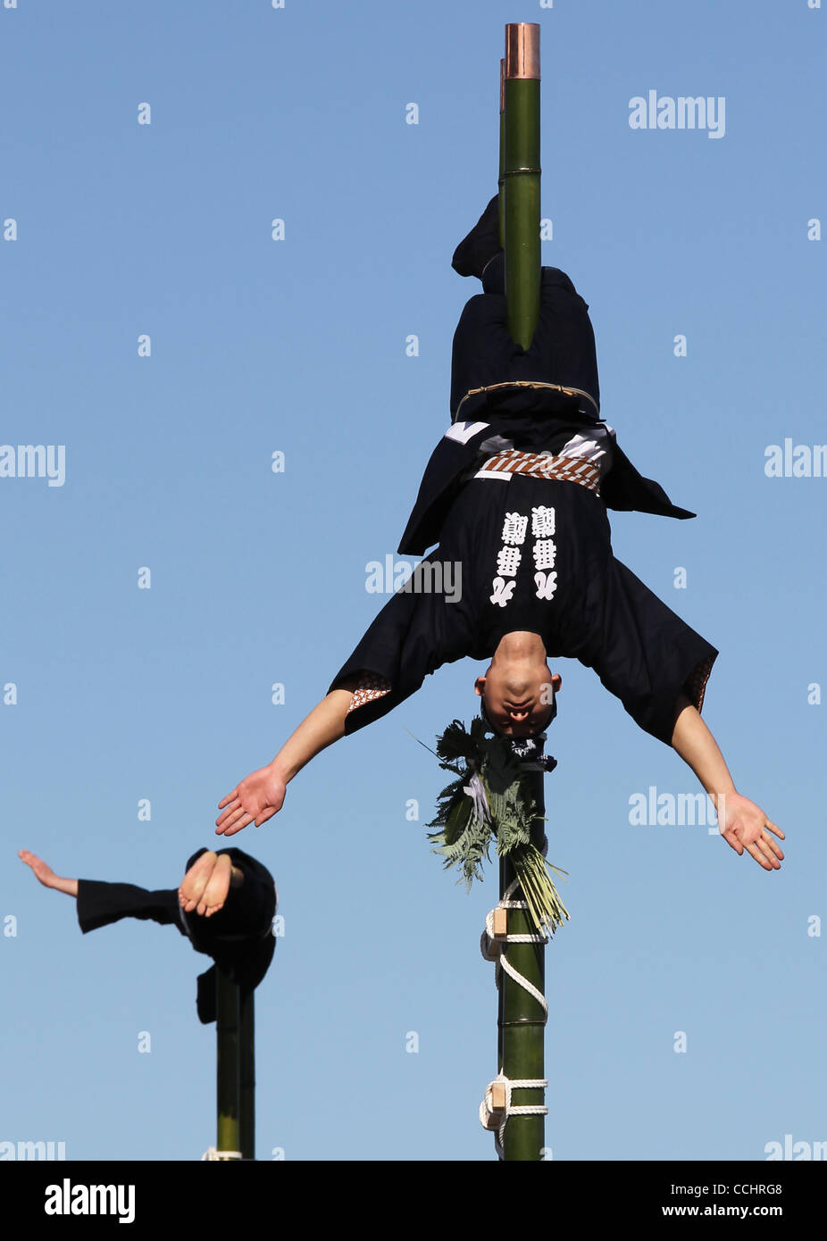 Edo Fireman Jan. 6, 2011 - Tokyo, Japan - Members of the Edo Firemanship ...