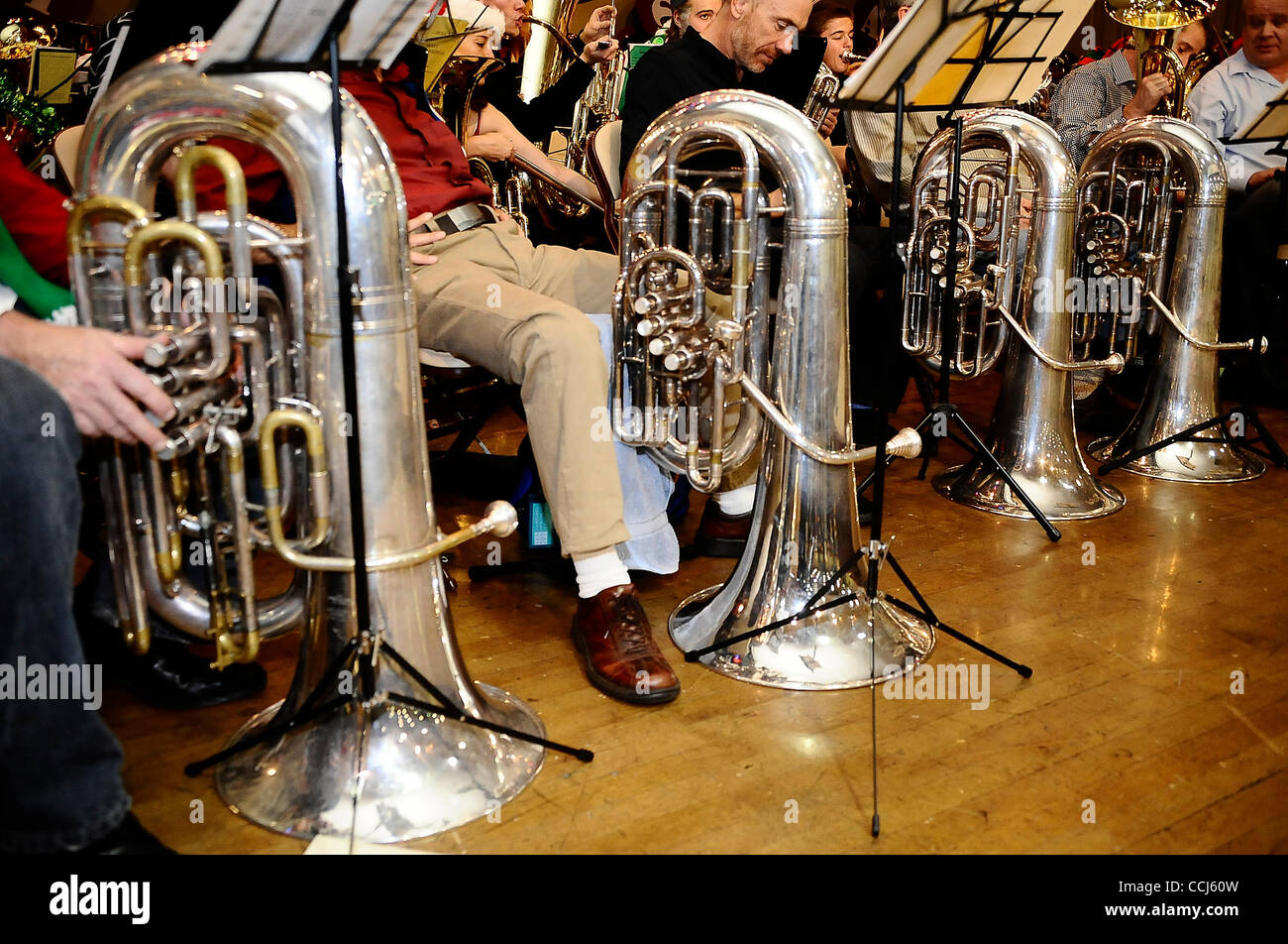 Photos Tuba Christmas 2022 Los Angeles Ca Page 2 - Christmas 010 High Resolution Stock Photography And Images - Alamy