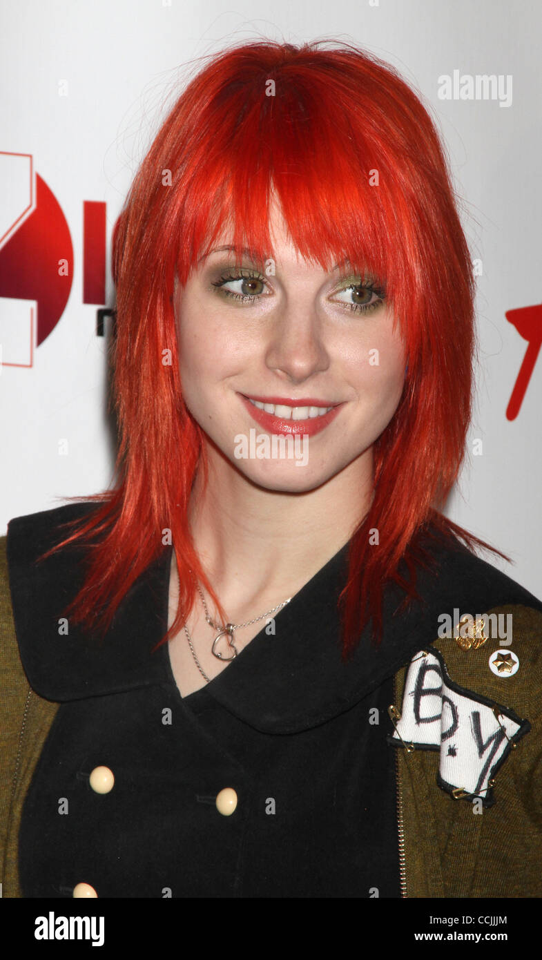 Hayley williams of paramore hi-res stock photography and images - Alamy