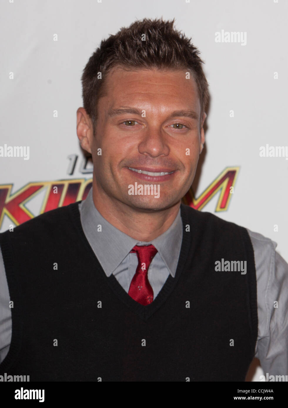 Dec 05, 2010 - Los Angeles, California, U.S. - Ryan Seacrest Arrives On ...