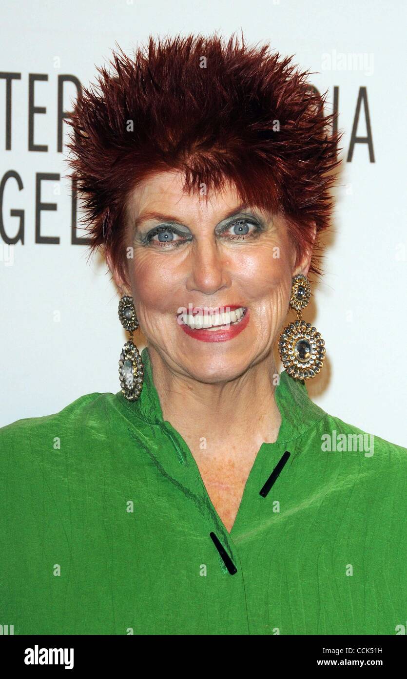 Marcia wallace hi-res stock photography and images - Alamy