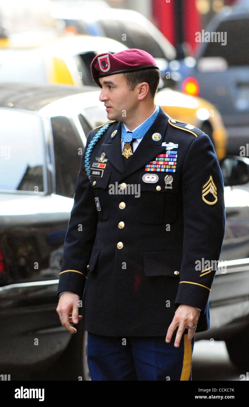 Army staff sgt salvatore giunta hi-res stock photography and images - Alamy