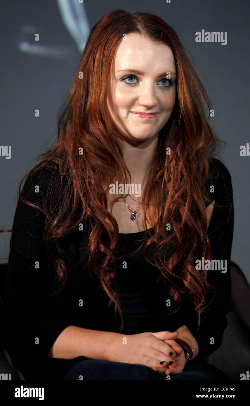 Nov 18 2010 Tokyo Japan Actress Evanna Lynch Attends A