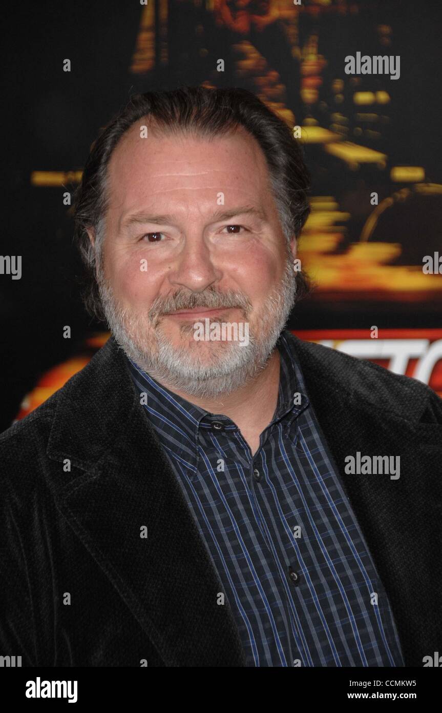 kevin dunn movies - Ilustrasi 3