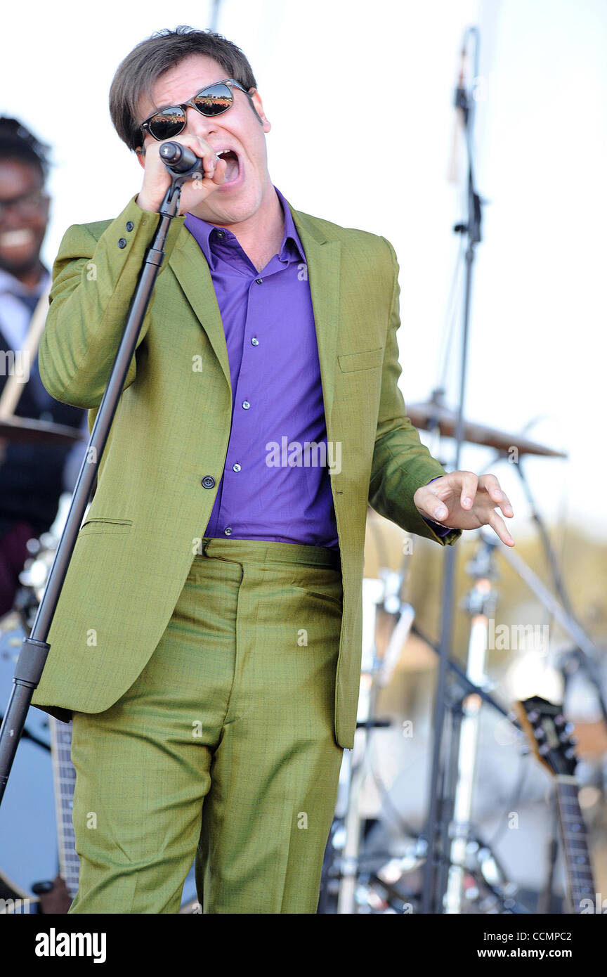 Oct 29, 2010 - New Orleans, Louisiana; USA - Musician ELI PAPERBOY REED ...