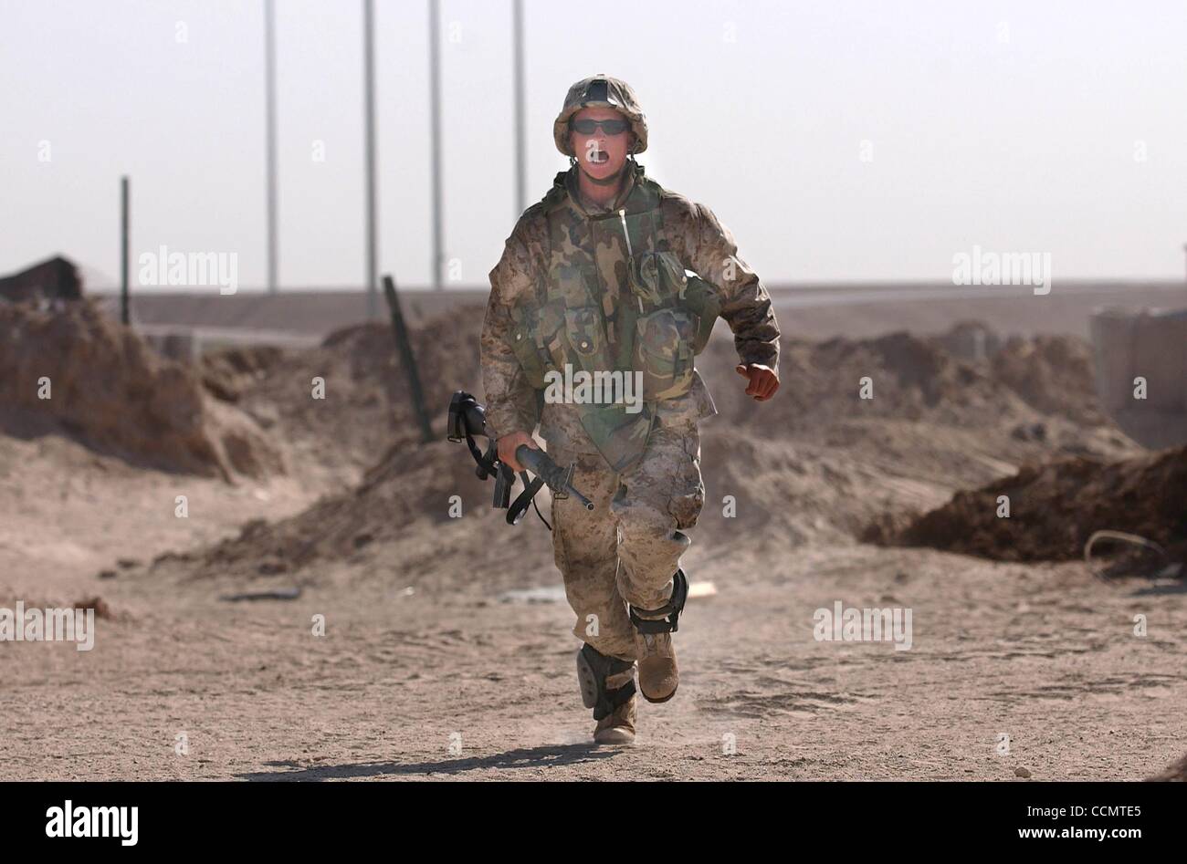 7 ton truck hires stock photography and images Alamy