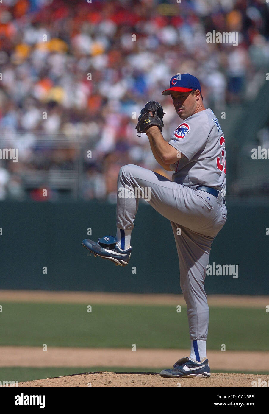 Chicago Cubs pitcher Greg Maddux, 31, pitches against the San